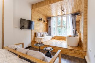 Homestay CHAT - Noble Stay Train Street , Self check-in - 2