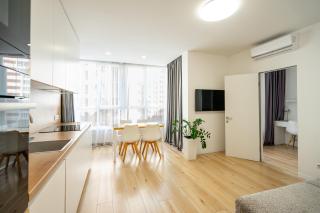 4-78 Nivki Park, Beresteiskyi 67b, Kyiv, Nyvky metro nearby, fantastic city view, 15 kW backup power, Petrovdom Apartment - 5