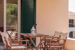 Doris Oleander Cottage - Serene Village Escape - 2