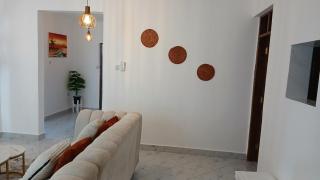 2&3 bedroom apartment near Prideinn Paradise - 6