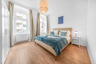 1 Bedroom Apartment with Game Table , 20 Min to City Center, Smart TV - 7