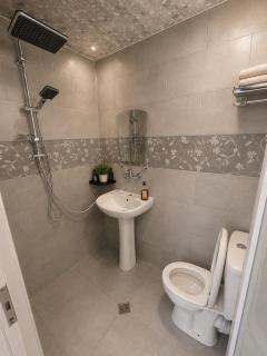 Kobuleti Guest House - 1