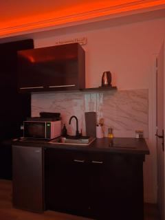 Love Room Owfeah - 4