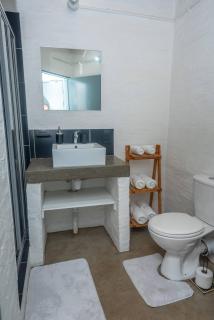 The 260 Collection Luxury City Apartment - 6