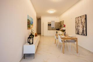 St Julians`s Charm Apartments - 9