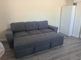 Rural County Sligo Studio Sleeps 2 with Parking - 8