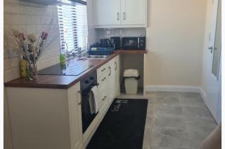 Rural County Sligo Studio Sleeps 2 with Parking - 1