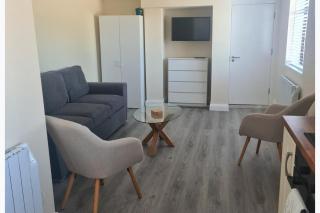 Rural County Sligo Studio Sleeps 2 with Parking - 0