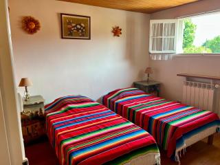 Maison de campagne fraîche avec grand jardin pour 1 à 5 visiteurs, Claveyrolas - 9