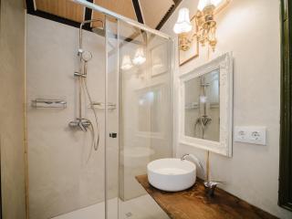 La Casa 1832 Boutique - 4