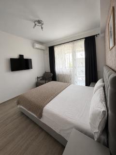 Luxury Charming Apartments - 5