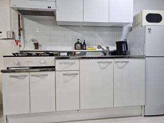 UrbanNest Stay - 7