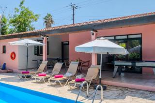 Villa Poppy by Villa Plus - 1