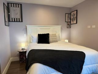 CBD Apt Near Queen Vic Market, Hospital and Trams - 8