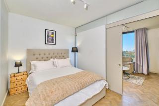 One Rosebank Apartment - 1 Bedroom - 0