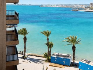 MaestroParada Beachfront Terrace Apartment - 9