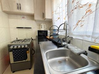 Chakamucha Apartments Cozy 1BR Apartment with Starlink and free parking - 5