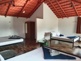 Misty field view Homestay - 5