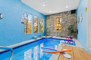 Luxe Mountain Pool Escape by Ghosal Luxury Lodging - 6