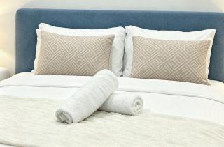 Two Private Ensuites Modern Brisbane Stay - 7