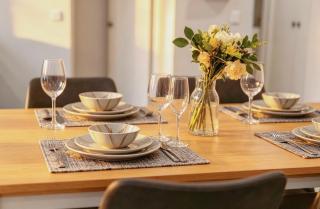 Two Private Ensuites Modern Brisbane Stay - 2