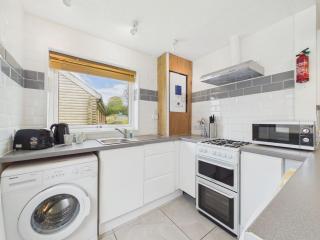 Lodge 23 - 2 Bed with Parking - 6