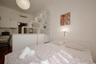 Mezzanine Apartment, Zagreb center by Irundo - 4