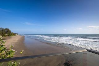 The Earth-Maison Ocean Beach Resort - 9