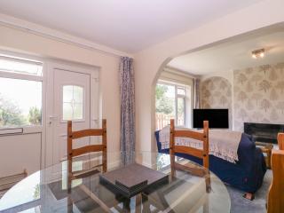 24 Cefn Court - 4