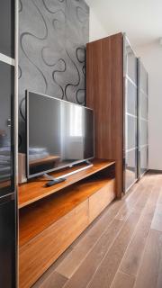 Benatska Harmony Apartment by Rentez - 2