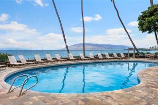 ROYAL MAUIAN, #405 - 8