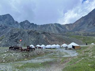 Ala-Kul yurts, Askat camp - 9