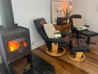 Newport Cottage sleeps 5 - 7