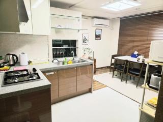 Stroll&Stay 6mins to Wolgok station, 3bed1bath, StreamWalk, cozy and quiet stay, Free Parking - 5