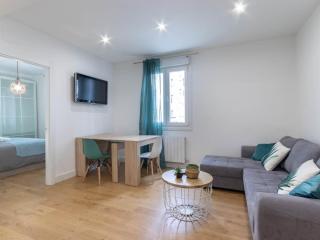 Bilbao Indautxu III by Aston Rentals - 5
