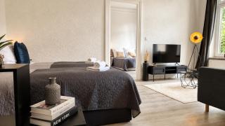 TT Living Apartments Rellingen I 2 & 4 Schlafzimmer I Küche I Vollbad I Waschmaschine - 9