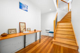 Edi Gardens House, spacious and free parking - 5