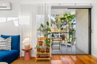 Edi Gardens House, spacious and free parking - 4