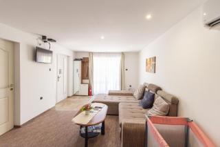 Déli Terasz A Apartman Free parking, self-check-in anytime - 3