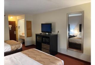 Motel 6 Elkhart, IN - 1