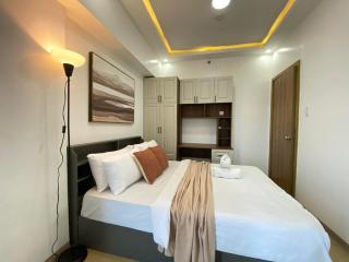 3BR Grand Riviera Suites by MrSayla - 1