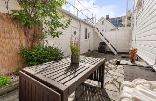 Sentrum Duplex & Big Backyard, Perfect for ONS - 2
