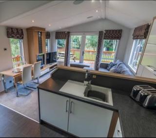 Luxury Family Lodge St Ives Holiday Village - 3