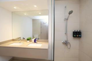 Waters Edge 2BR | Luxury Stay on Yas Island - 6
