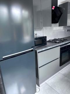 Smart 1-Bed Apartment - Self Check-In - 3