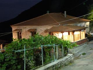 Στου μυλωνά το πέτρινο - Miller's lodge - 0