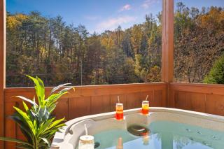 Rustic Mountain Retreat by Ghosal Luxury Lodging - 1
