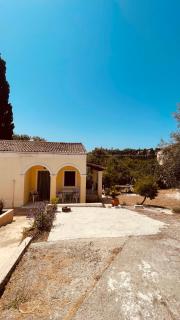 Casa Bellina ,Potamos Private Garden & Free Parking - 7