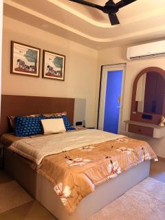 HOUSE OF KARMA Premium 1BHK Gurgaon Stay - 0