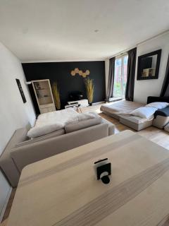 Cozy 4 person studio EU Diamant neighborhood - 8